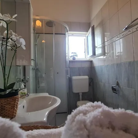 Baskovic 3* ספליטסקה