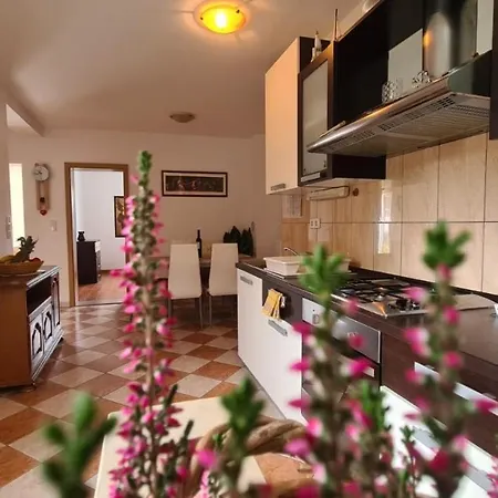 Casa de hóspedes Baskovic Splitska