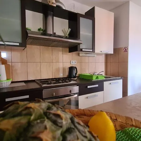 Baskovic Casa de hóspedes Splitska