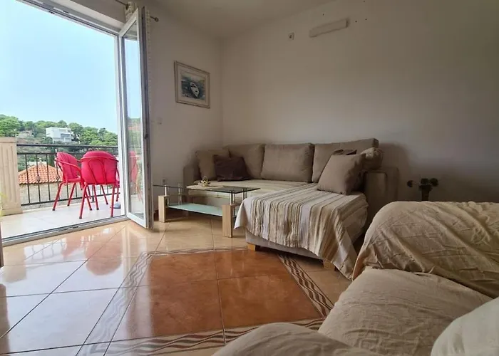 Baskovic Gasthuis 3*