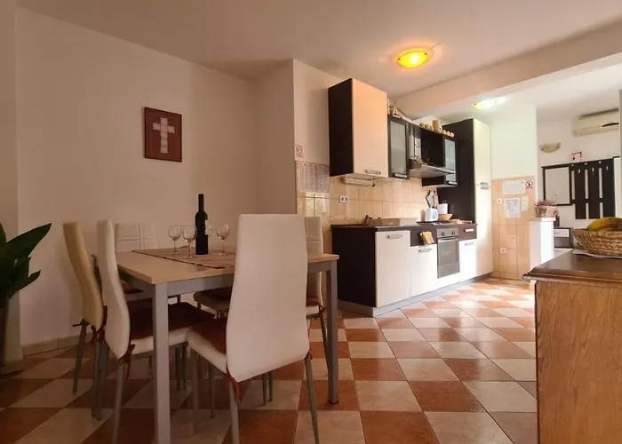 Gasthuis Baskovic 3*