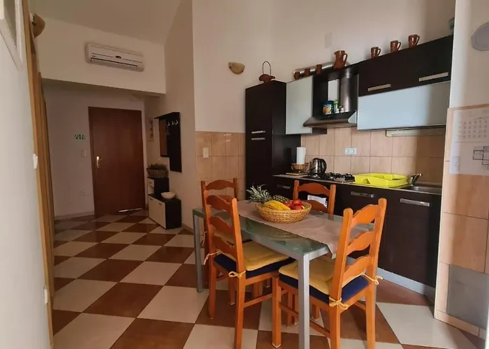 Gasthuis Baskovic Splitska